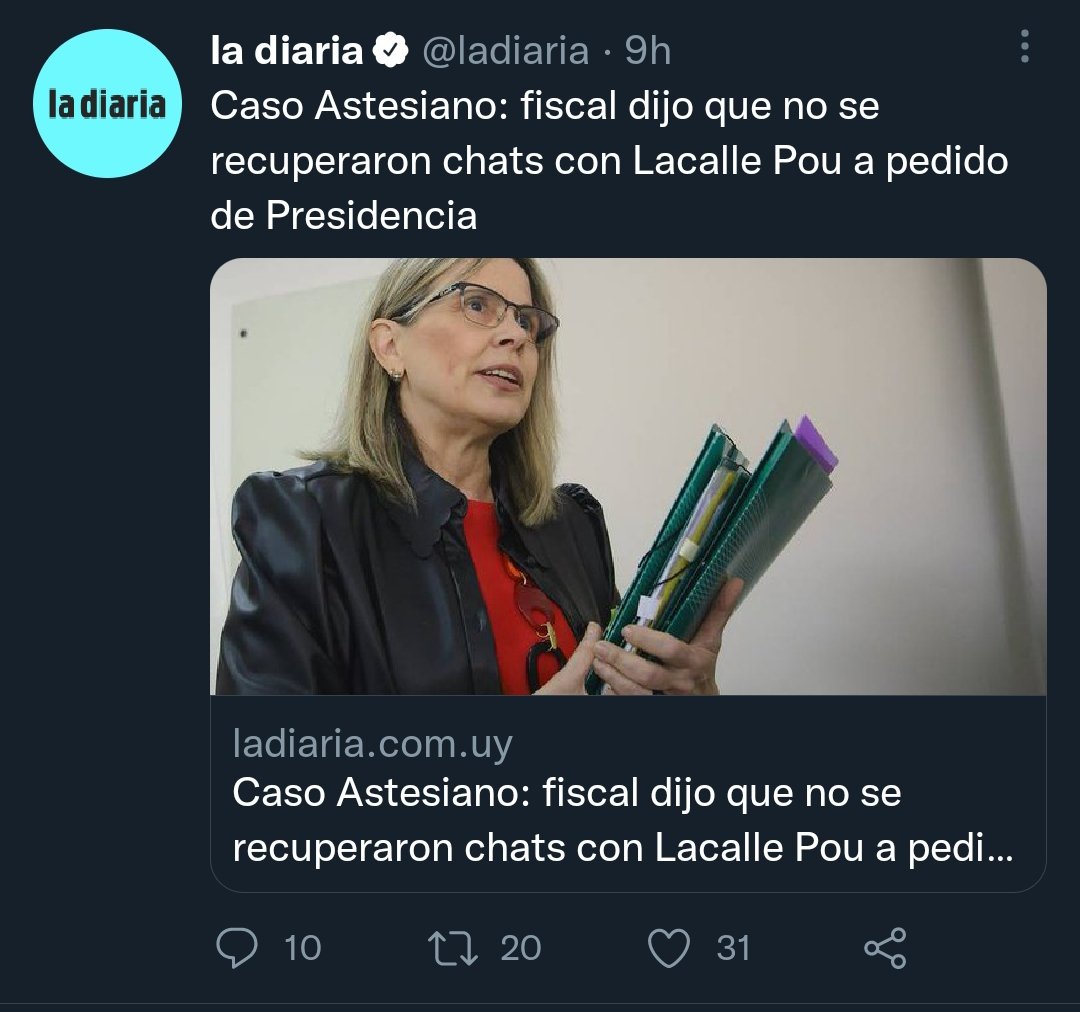 SraInmaculada's tweet photo. Todos sabemos que si se corre el riesgo de que se conozcan negocios turbios de @LuisLacallePou, mantener el secreto no es CORONITA. Es un derecho humano de los empresarios innovadores cuando hacemos negocios que nuestra anticuada legislación aun no contempla.

Lo dice la Biblia. https://t.co/4Agm9LL7mf