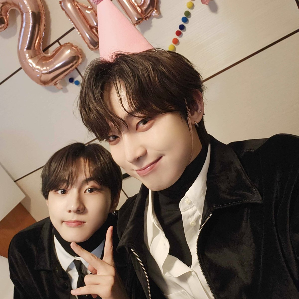 ㅤ۪ㅤᜊ⠀୭ৎ⠀˖ ˚ ‧

💒 ⌗   50  gcash  give  away  ˖ *

mbf  me  and  <a href="/willowmails/">blaire ; is seeing blackpink</a> ˎˊ˗
( ifb bns acc ! )
like  and  rt
comment  done !

ends: tba