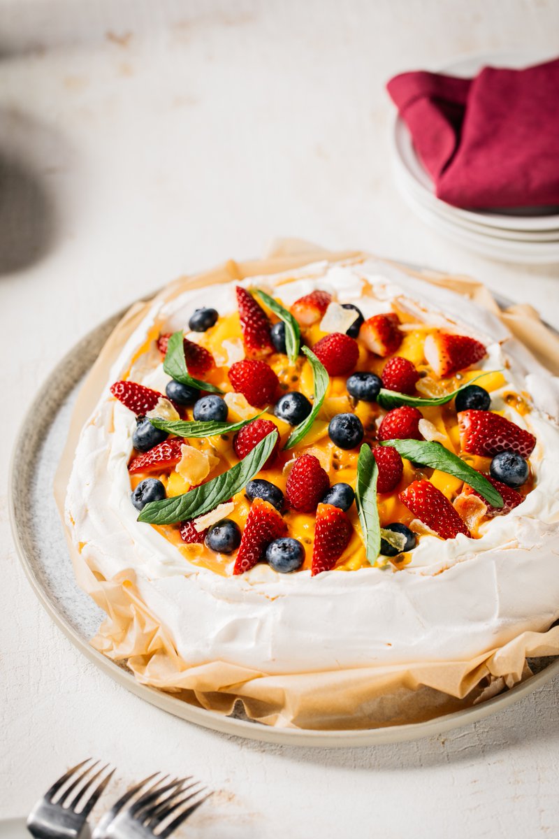 Benjamin Law 羅旭能 tweet media