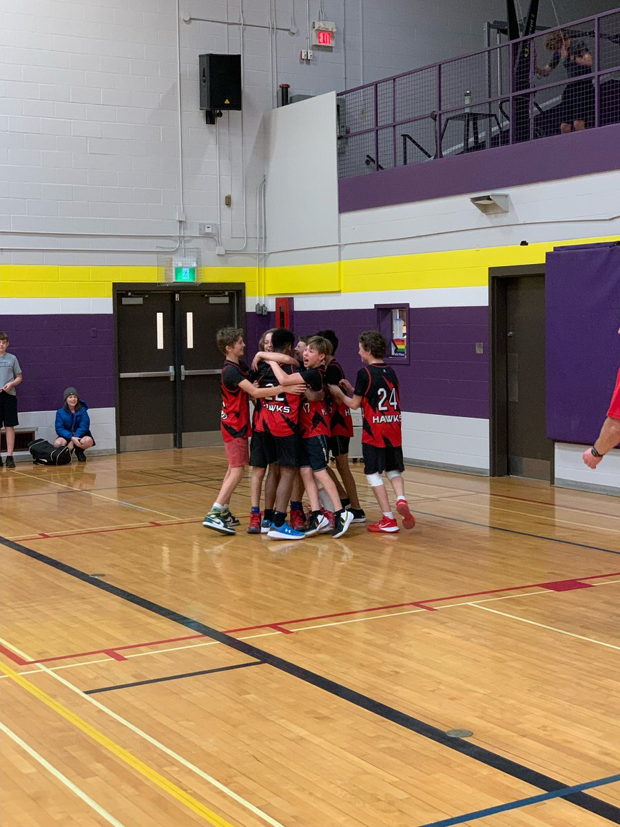 RCEIAA's tweet photo. The Highview Hawks are 2022 RCEIAA West Grade 7 Boys Volleyball Champions after defeating Valour in a very entertaining and close final! https://t.co/l44iw3PE4j