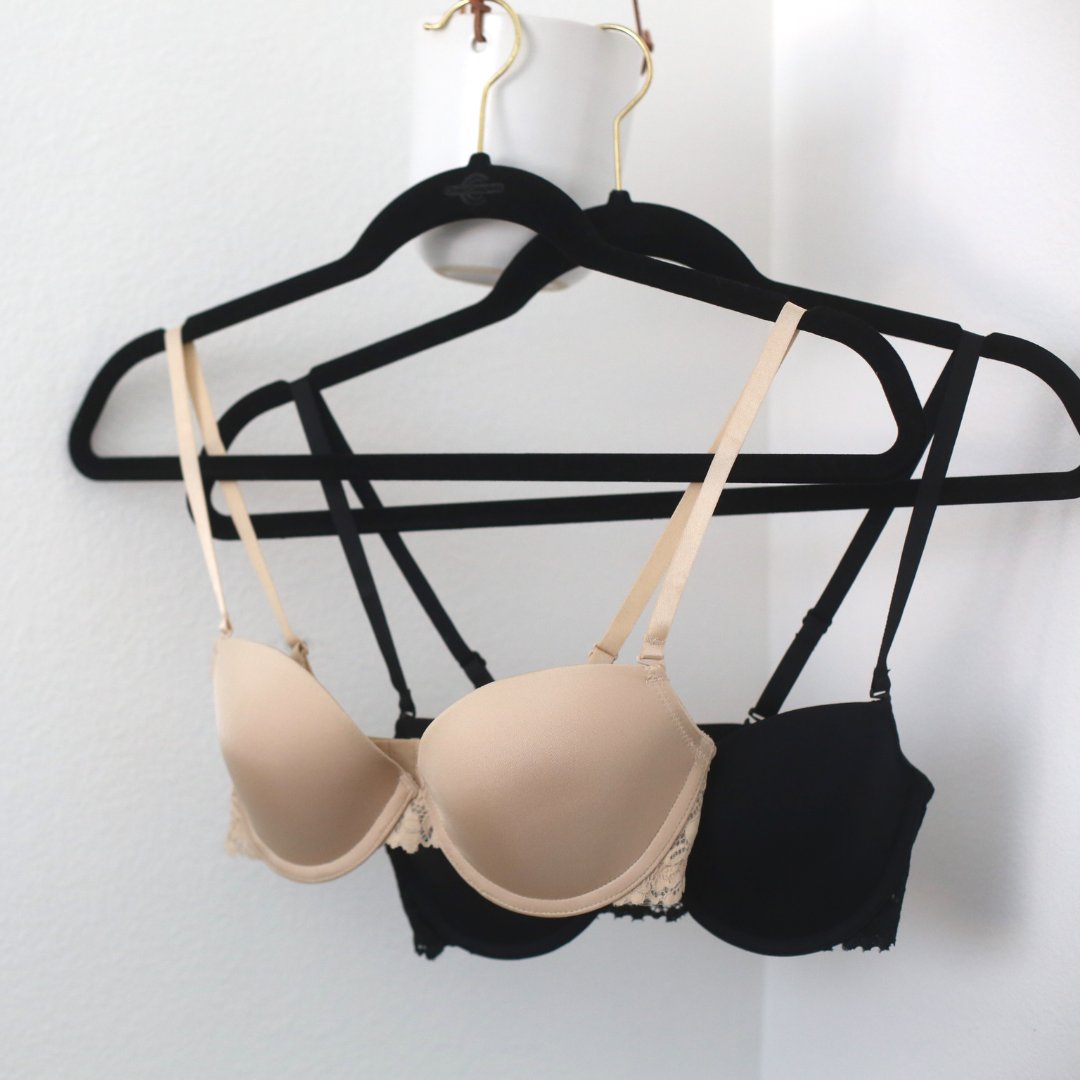 thelittlebracom's tweet photo. Today Only: Buy One, Get One FREE on select bras. That's it. That's the tweet. Shop now! https://t.co/4Y1kBAOzuR https://t.co/o0jPRjOGk4
