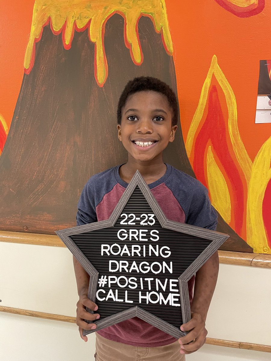 Sarah Burnham tweet media