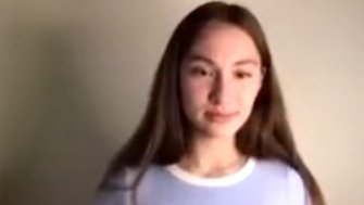 tungarchive's tweet photo. when it's bad quality but it's still beautiful because it's lola tung https://t.co/urSke8uLq8