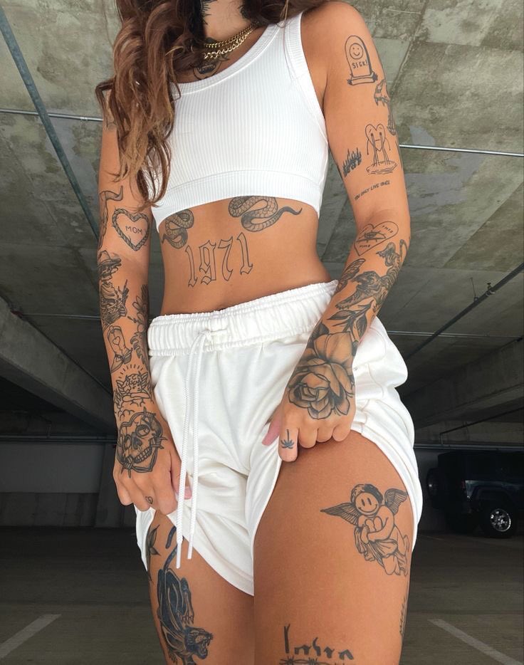 Ccyle, when art and female empowerment meet halfway - Tattoo Life | Stomach  tattoos women, Torso tattoos, Chest tattoos for women