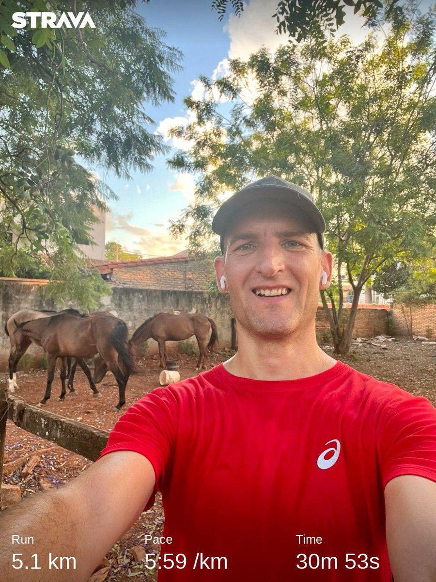 RunningForBTC's tweet photo. 5k slow #RunForBitcoin #btc #runner #running #bitcoin 
https://t.co/25Dg7x43oc https://t.co/3bvGEilhJd