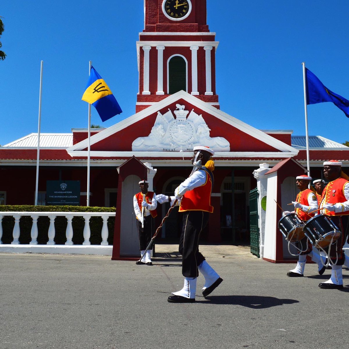 uwgsoca's tweet photo. Happy 56th Independence and Republic Day to Barbados!🇧🇧 Today we celebrate the country’s independence from Britain rule on November 30th, 1966 and first anniversary of becoming a republic on November 30,2021. https://t.co/7w1rAKbwzf
