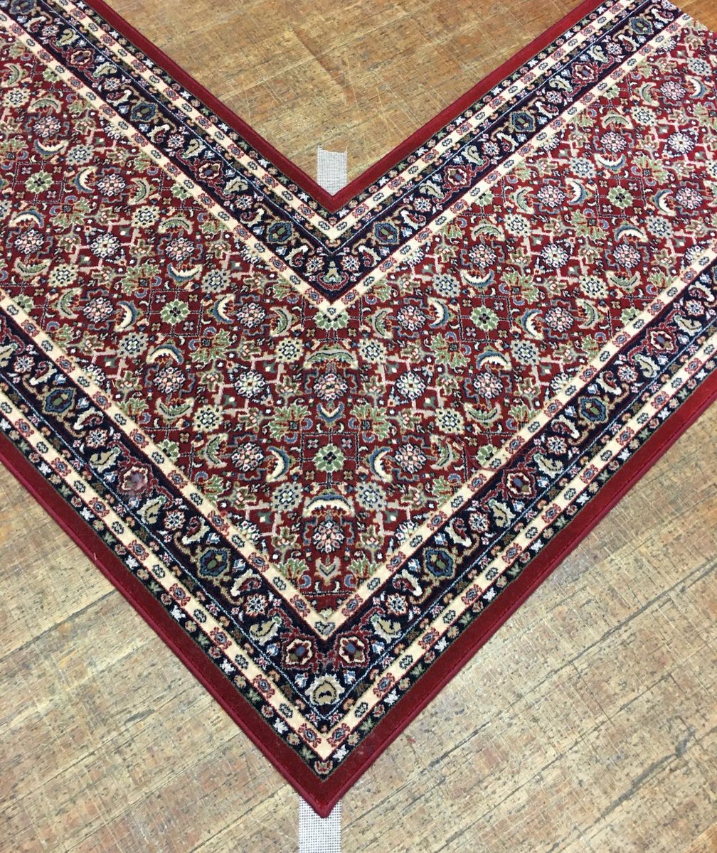 AtiyehBros's tweet photo. โจ Our highly skilled fabrication technician pieced this together to ensure the design matched up perfectly from corner to corner making our customers vision come to life!! โจ
.
.
.
.
.
.
.
.
#atiyehbros #arearugs #rugs #rugrunner #traditionalrug https://t.co/luEE8CmGWX