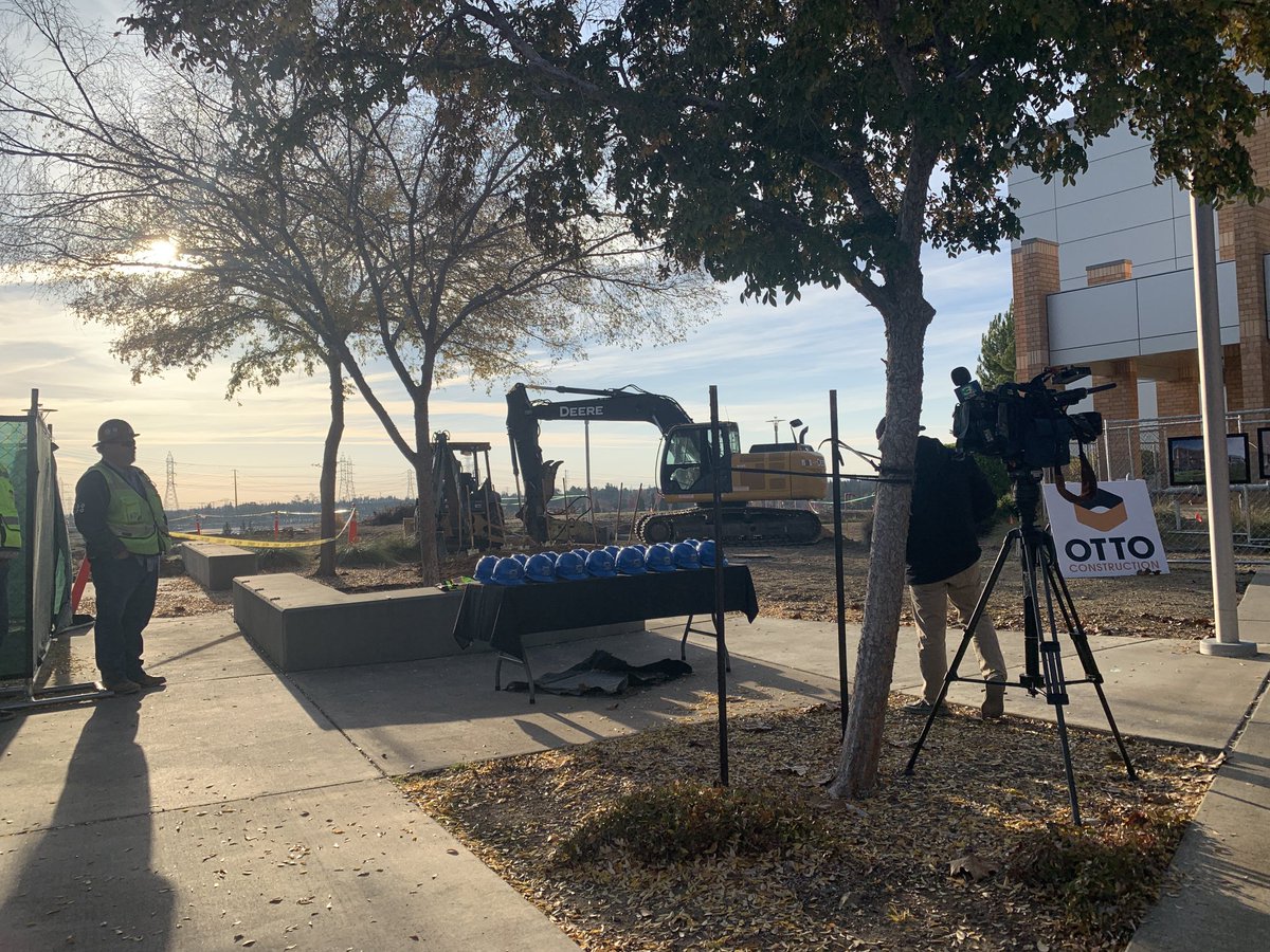 fcusdcte's tweet photo. Ground Breaking Ceremony at Folsom Lake College for the new Science Building. ⁦@FolsomCordova⁩ ⁦@actecareertech⁩ ⁦@LosRiosColleges⁩ https://t.co/xfHZej0F9l