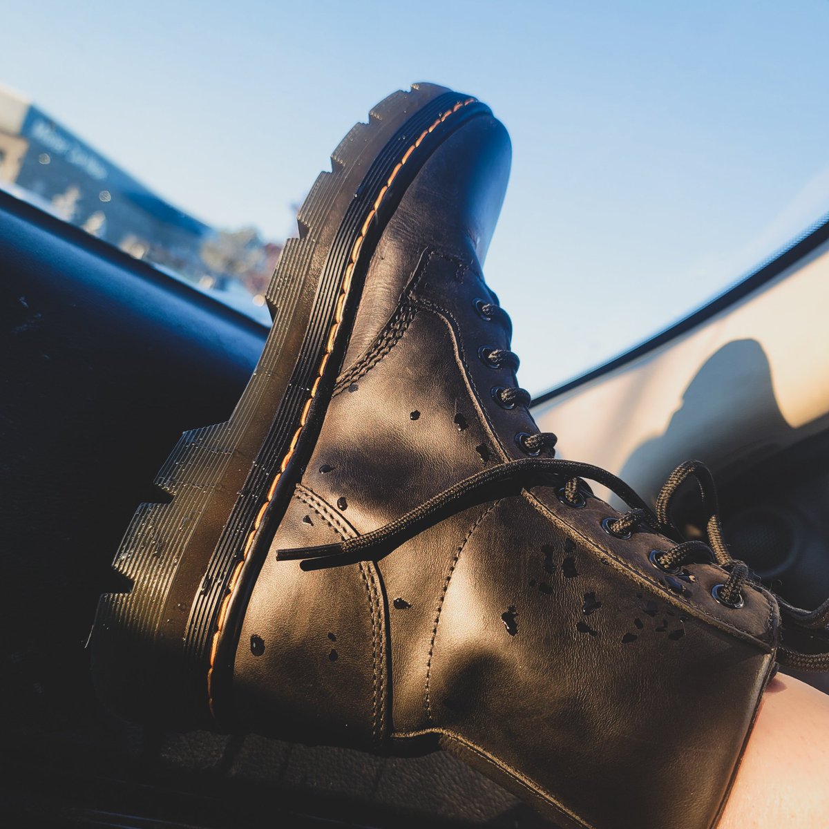 imspookybabe's tweet photo. Got my first pair of docs. Breaking these bad boys in. https://t.co/t2zosmplJX