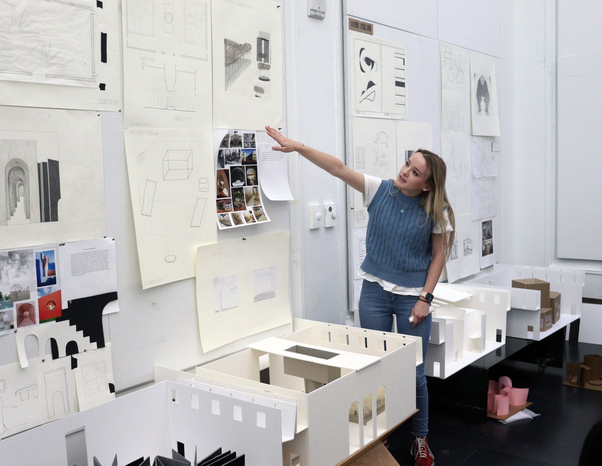 FayJonesSchool's tweet photo. Final reviews started today in the Fay Jones School with fourth year architecture students and first year interior design students.
Follow us on Instagram and Facebook for more photos! (links in bio)
#uark #fayjones #finalreview #architecture #interiordesign https://t.co/uEHF7a346a