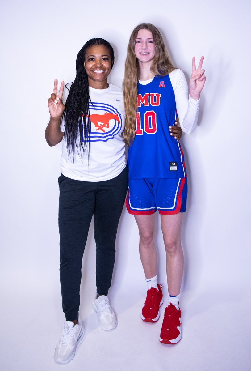 MyleeGuinn's tweet photo. After a great conversation with @CoachTMWilson I am very thankful and humbled to have received an offer to play at @SMUWBB. Thank you for this amazing opportunity!! Pony up!🐎
@CoachAAJR @deneenparker71 @edwards__dani https://t.co/QnxnThWOLP