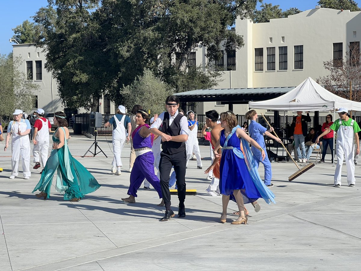 Christina Martinez tweet media