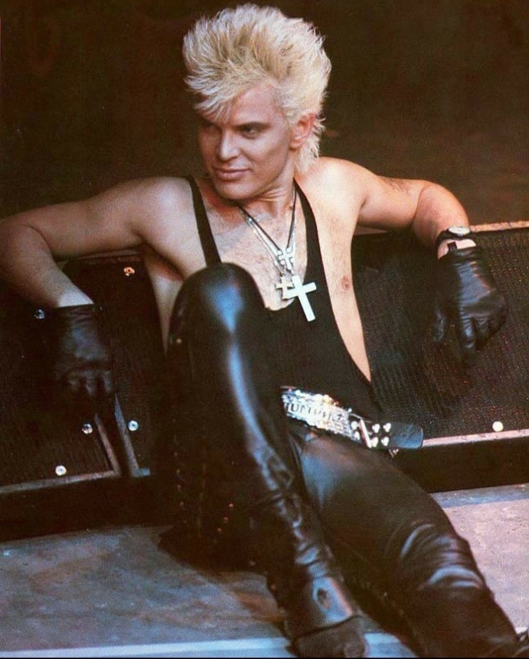 Happy birthday to billy idol 