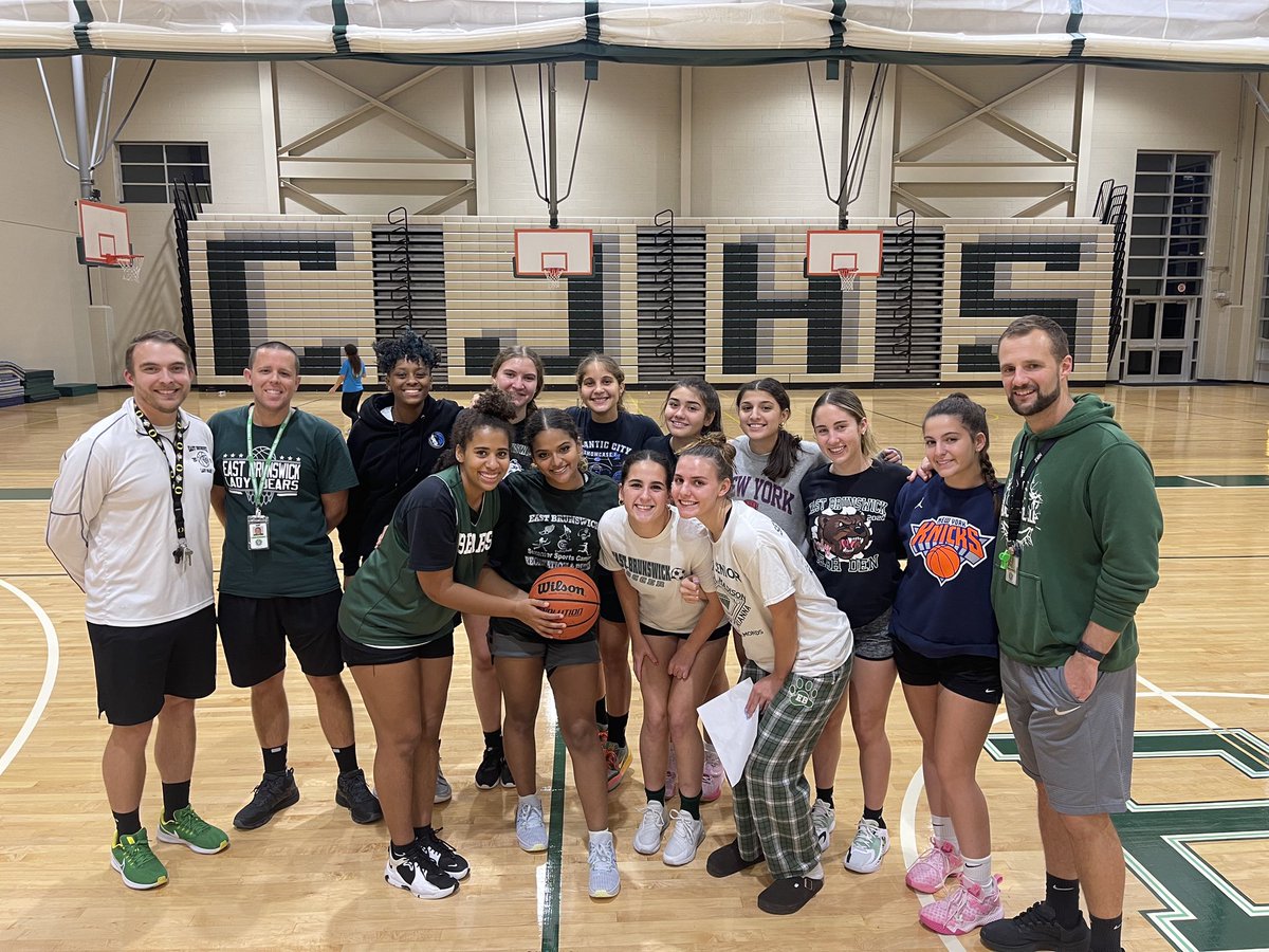 Coach Retz tweet media