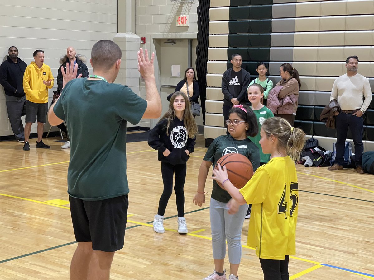 Coach Retz tweet media