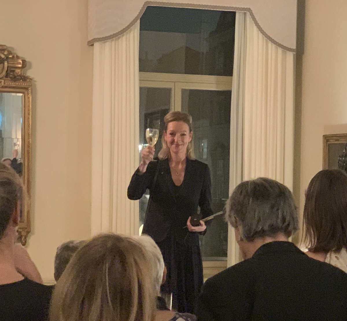 Robert Freeman tweet media