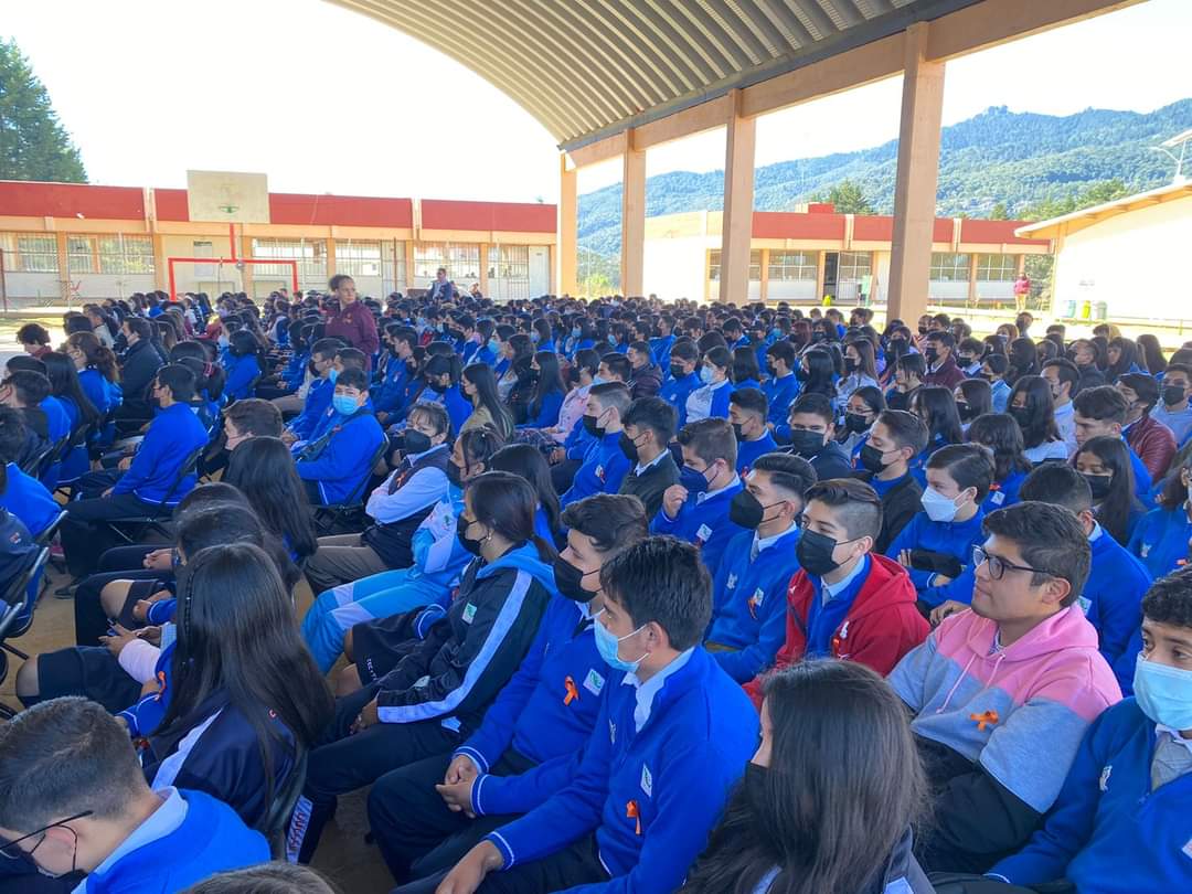 CECyTEHidalgo's tweet photo. #25N 𝐃í𝐚 𝐈𝐧𝐭𝐞𝐫𝐧𝐚𝐜𝐢𝐨𝐧𝐚𝐥 𝐝𝐞 𝐥𝐚 𝐄𝐥𝐢𝐦𝐢𝐧𝐚𝐜𝐢ó𝐧 𝐝𝐞 𝐥𝐚 𝐕𝐢𝐨𝐥𝐞𝐧𝐜𝐢𝐚 𝐜𝐨𝐧𝐭𝐫𝐚 𝐥𝐚𝐬 𝐌𝐮𝐣𝐞𝐫𝐞𝐬🧡 se impartió la conferencia "Comunicación en las relaciones familiares a favor de la erradicación de la violencia. 
#16DiasdeActivismo https://t.co/Mhyl20NkAJ