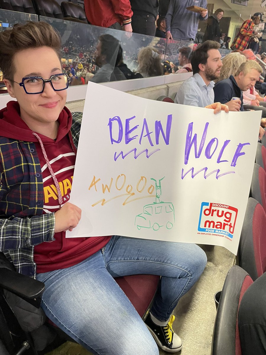 marissadesantis's tweet photo. Thanks to #RafaSeats, we’re getting loud for #DeanWolf! It’s all very simple: @deanwade3232 gets a bucket, you howl. Play along with us, @cavs fans! #LetEmKnow https://t.co/zgxkWutMMB