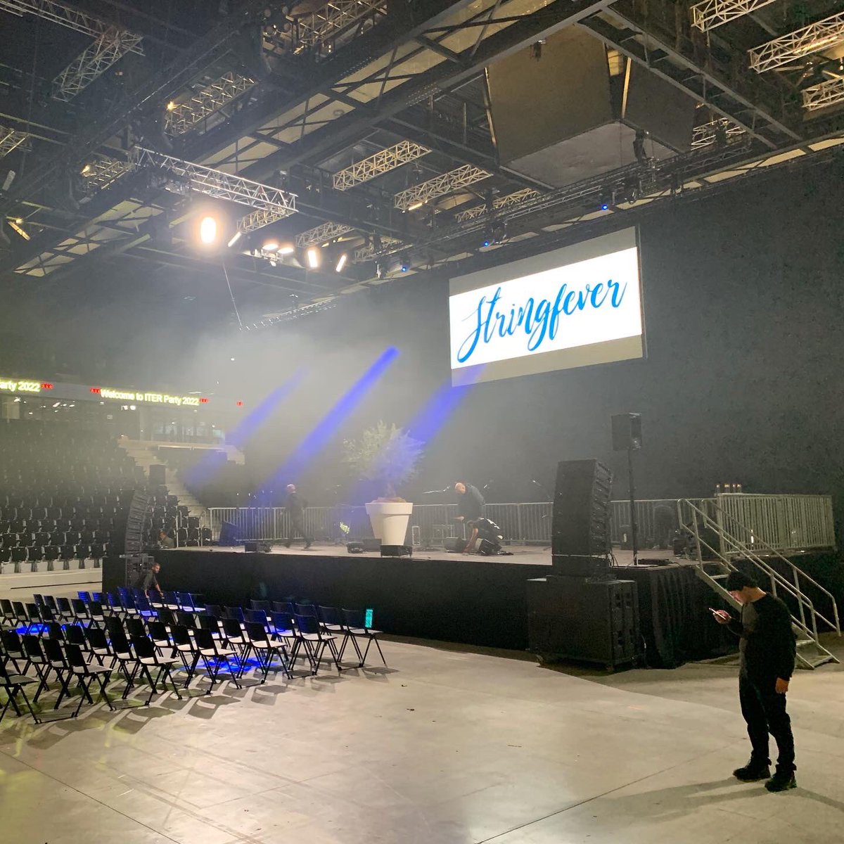 Stringfever's tweet image. Sound check for tonight’s show @ArenaAix #iter #stringfever