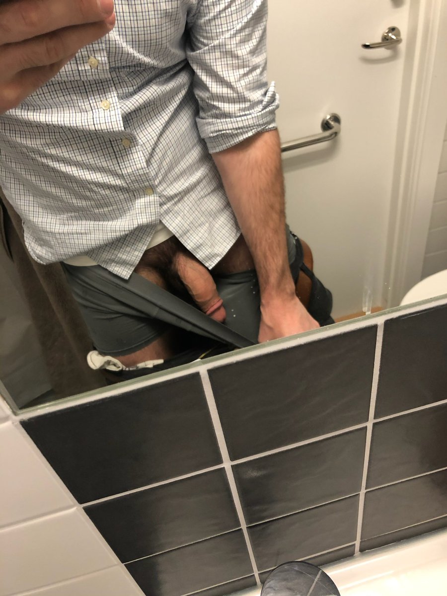 TwinkAssHunter's tweet photo. Whoโs looking for some delicious #cock ๐?
#gaysweden #gaystockholm #swallowsperm #swallowmycock #roughplay #Rough #gaysex #slutsapply https://t.co/nWBU8VS6lI