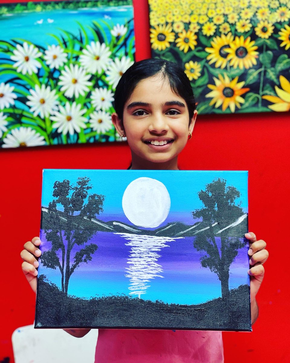 Charming_School's tweet photo. So what are you waiting for? Connect with us today, and let Charming Colours Art School be your child's artistic place!
🌐 https://t.co/DC0Tffs9lb
#CharmingColoursArtSchool #artschool #Australia #artclasses #child #creativity #worldofcolours #artisticchild #painting #masterpiec https://t.co/qSd9tM7XnC