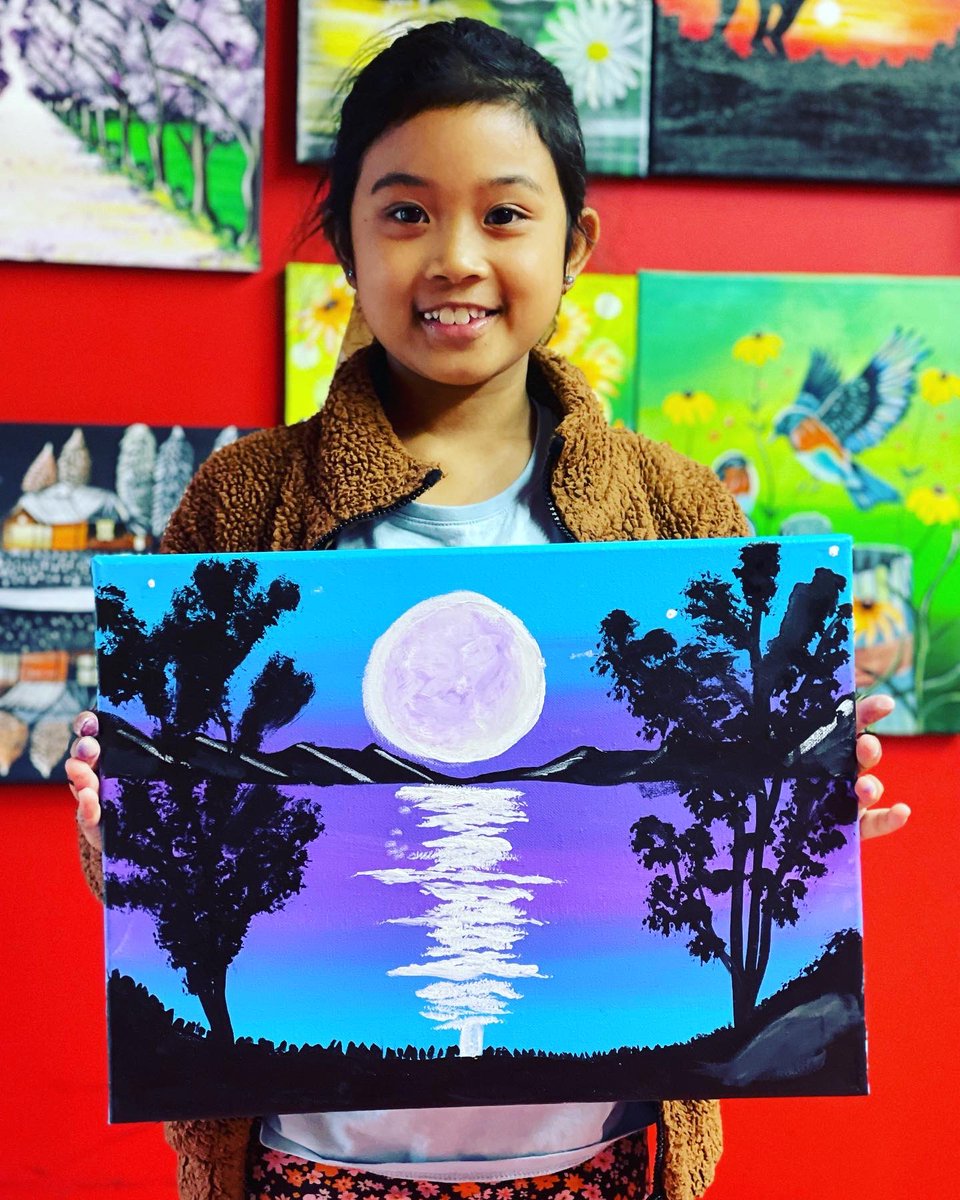 Charming_School's tweet photo. So what are you waiting for? Connect with us today, and let Charming Colours Art School be your child's artistic place!
🌐 https://t.co/DC0Tffs9lb
#CharmingColoursArtSchool #artschool #Australia #artclasses #child #creativity #worldofcolours #artisticchild #painting #masterpiec https://t.co/qSd9tM7XnC