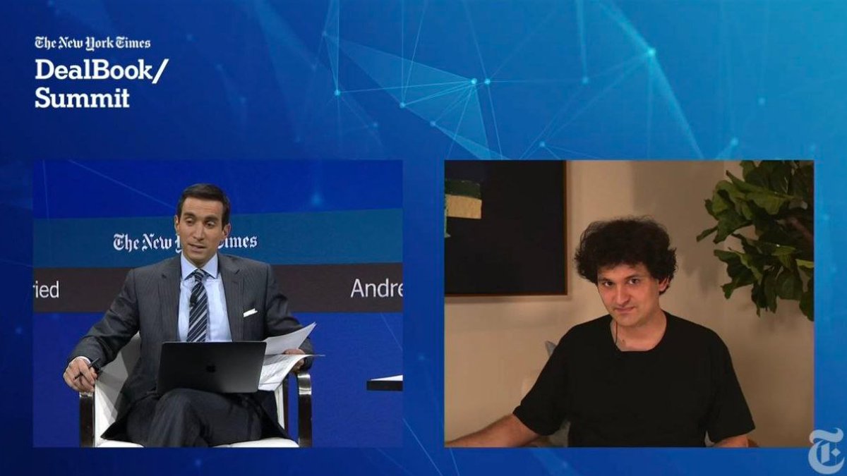 Interview de #SBF lors du Deal Book Summit.

Je vous ai fait un résumé de ce qu'il fallait retenir de l'interview la plus attendue de cette fin d'année.

Traduction des passages clés grâce à l'excellent travail de <a href="/nikhileshde/">@nikhileshde.bsky.social</a> dans son thread en direct sur l'interview.

⬇️⬇️⬇️