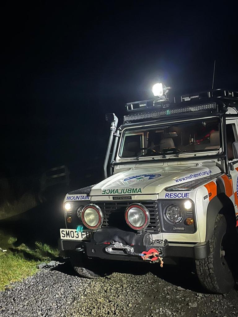 MoffatMRT's tweet photo. CALLOUT Search for a missing elderly gentleman near Sanquar with @NithsdalePolice ,@scotfire_DG ,@GallowayMRTeam ,@SARAAScotland  after extensive searches located by local farmer and evacuated by mountain rescue to @Scotambservice 

@ScottishMR https://t.co/OK0bwjHGBg