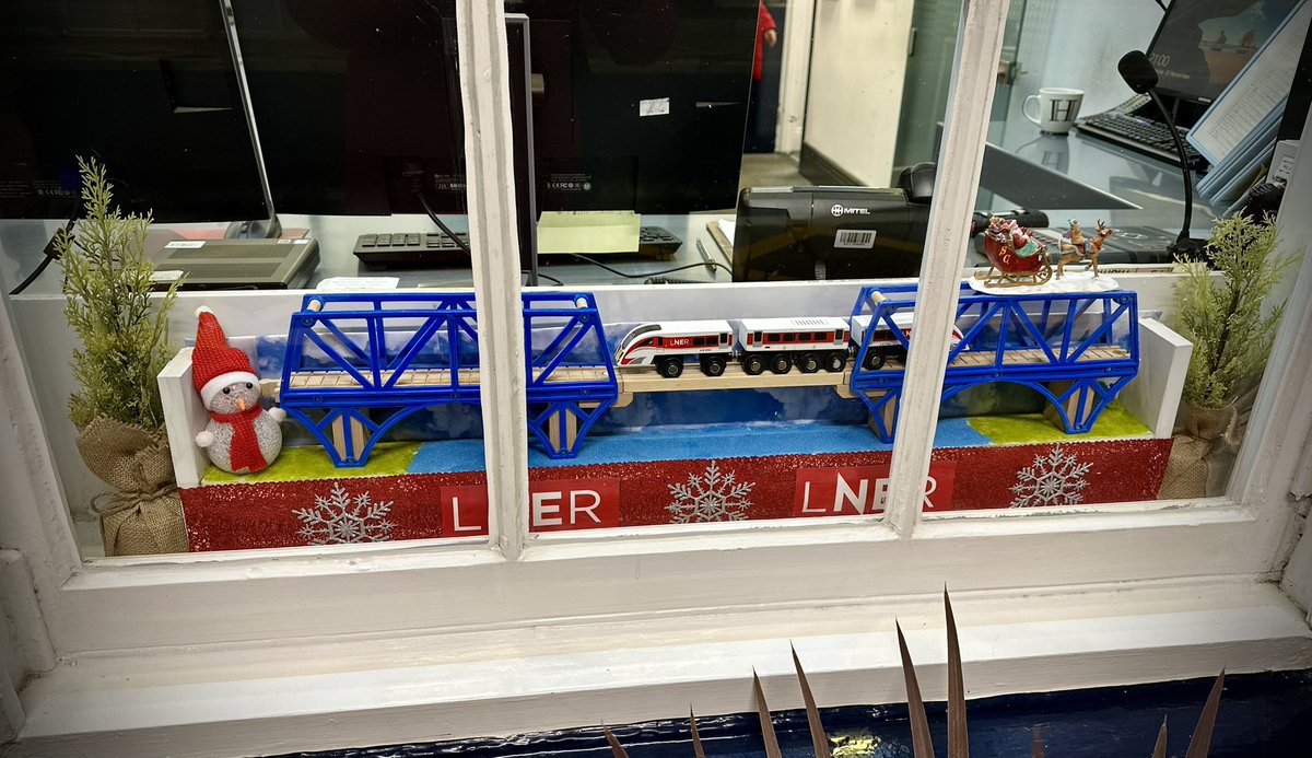 Helen Crossley tweet media