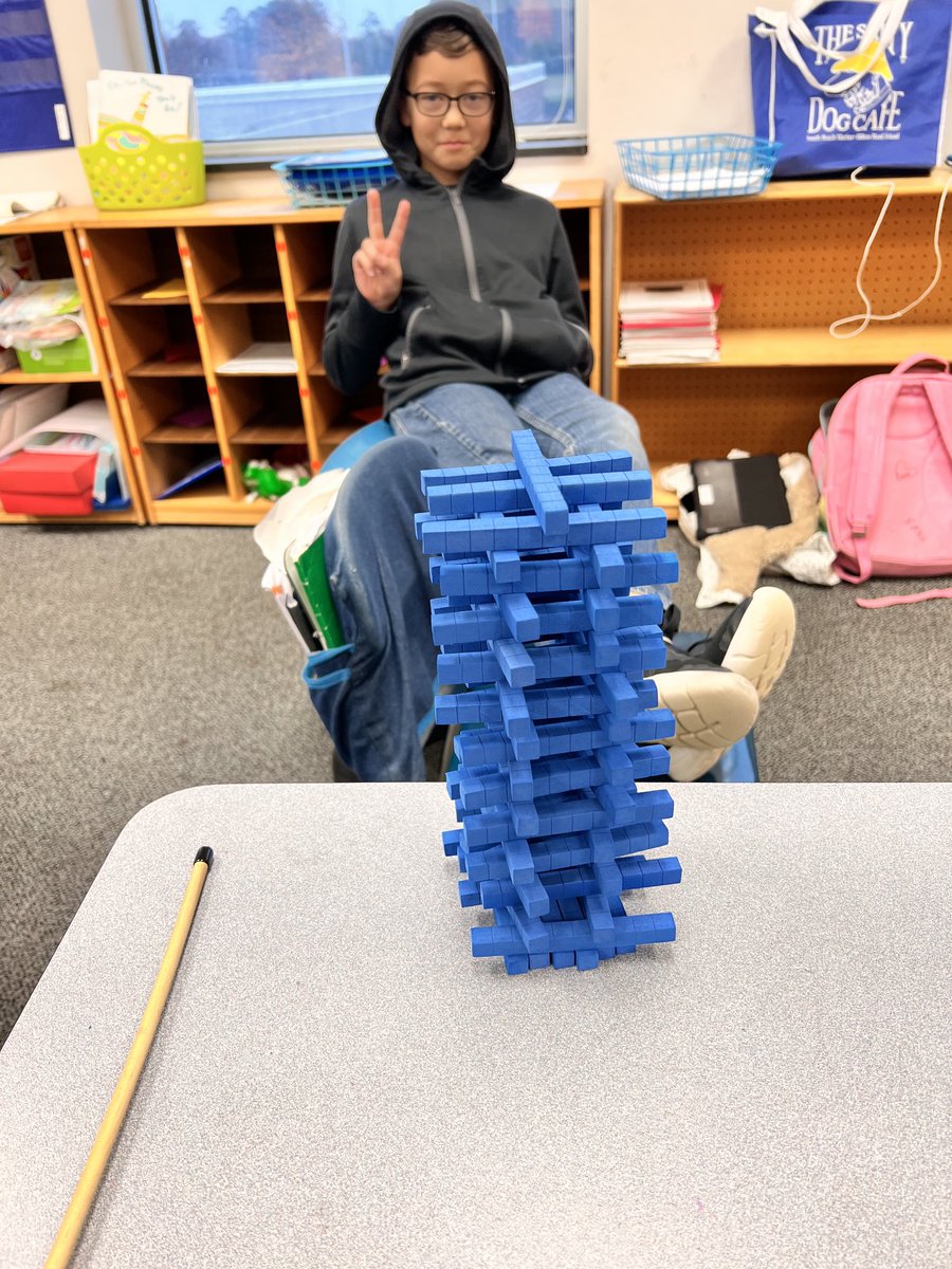 How many 10s are there in 100? 200? 300? What can you create out of those tens? #BlueJaysCan ⁦<a href="/sanfordcreek/">SanfordCreek ES</a>⁩