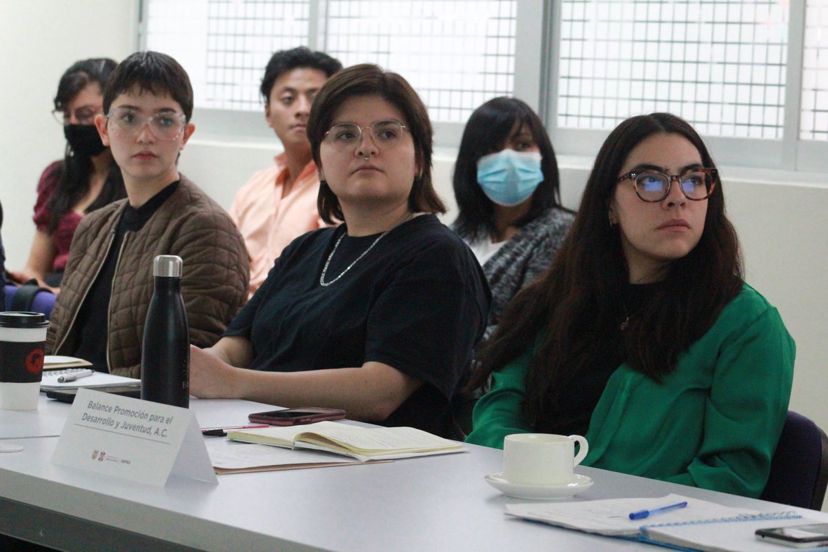 SeMujeresCDMX's tweet photo. 🟣Durante el encuentro se aterrizaron las estrategias realizadas en el año en conjunto con instituciones del @GobCDMX y organizaciones civiles para la prevención del Embarazo Adolescente en la Ciudad de México. 
¡Gracias a todas y todos por su participación!
#FOBAM2022
@inmujeres https://t.co/5GNWNl98fw