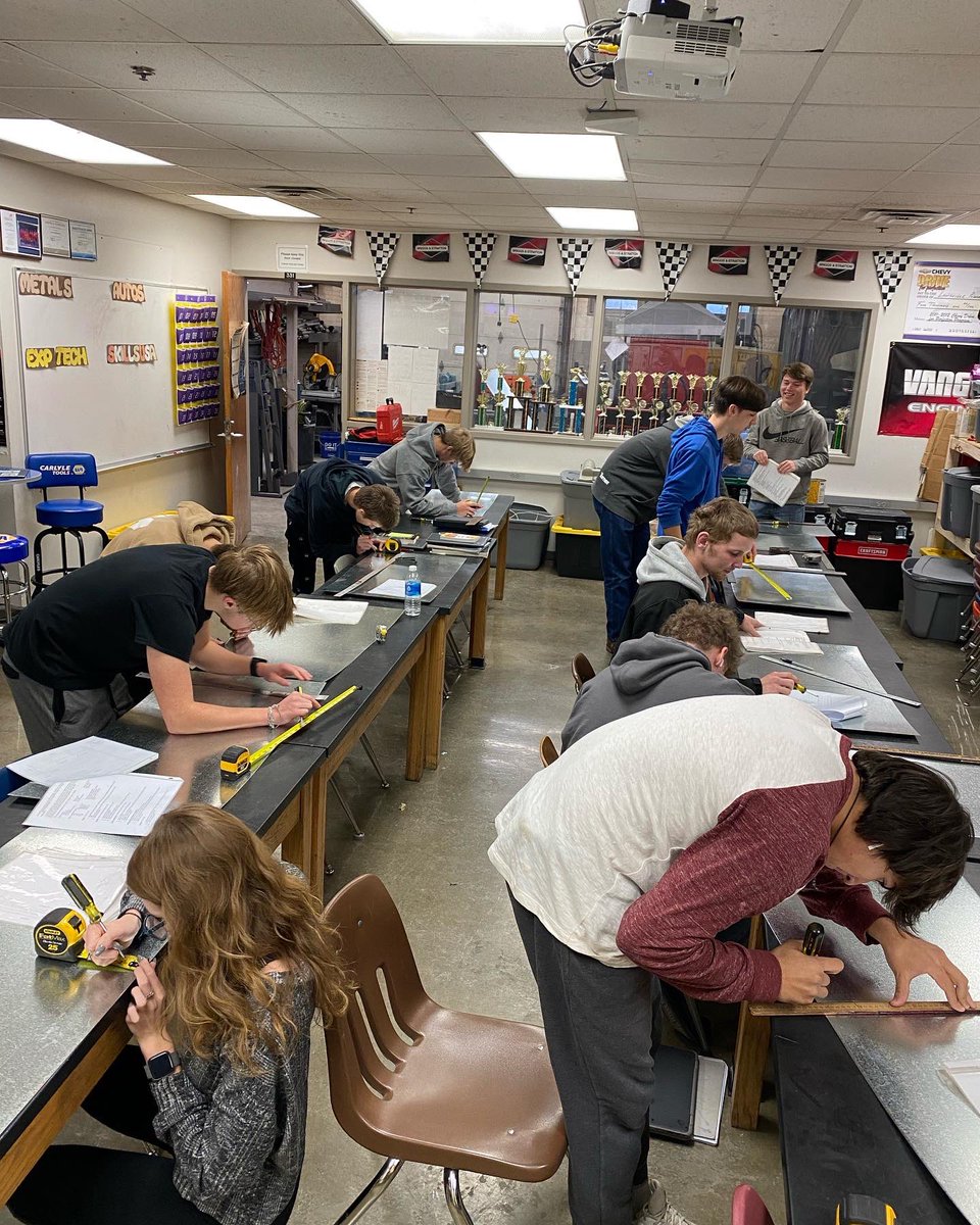 MrZweep's tweet photo. Metals & 8th grade STS students building sheet metal proj. Autos students are rolling along with a tires unit.Home maintenance is learning about tile. #teachsts #ne_sts #itisagreatdaytobeashopteacher #shopclass #iloveps #nelovesps #lpslions #cementcity #pride_purple #necareered https://t.co/qoyAMmlTNa