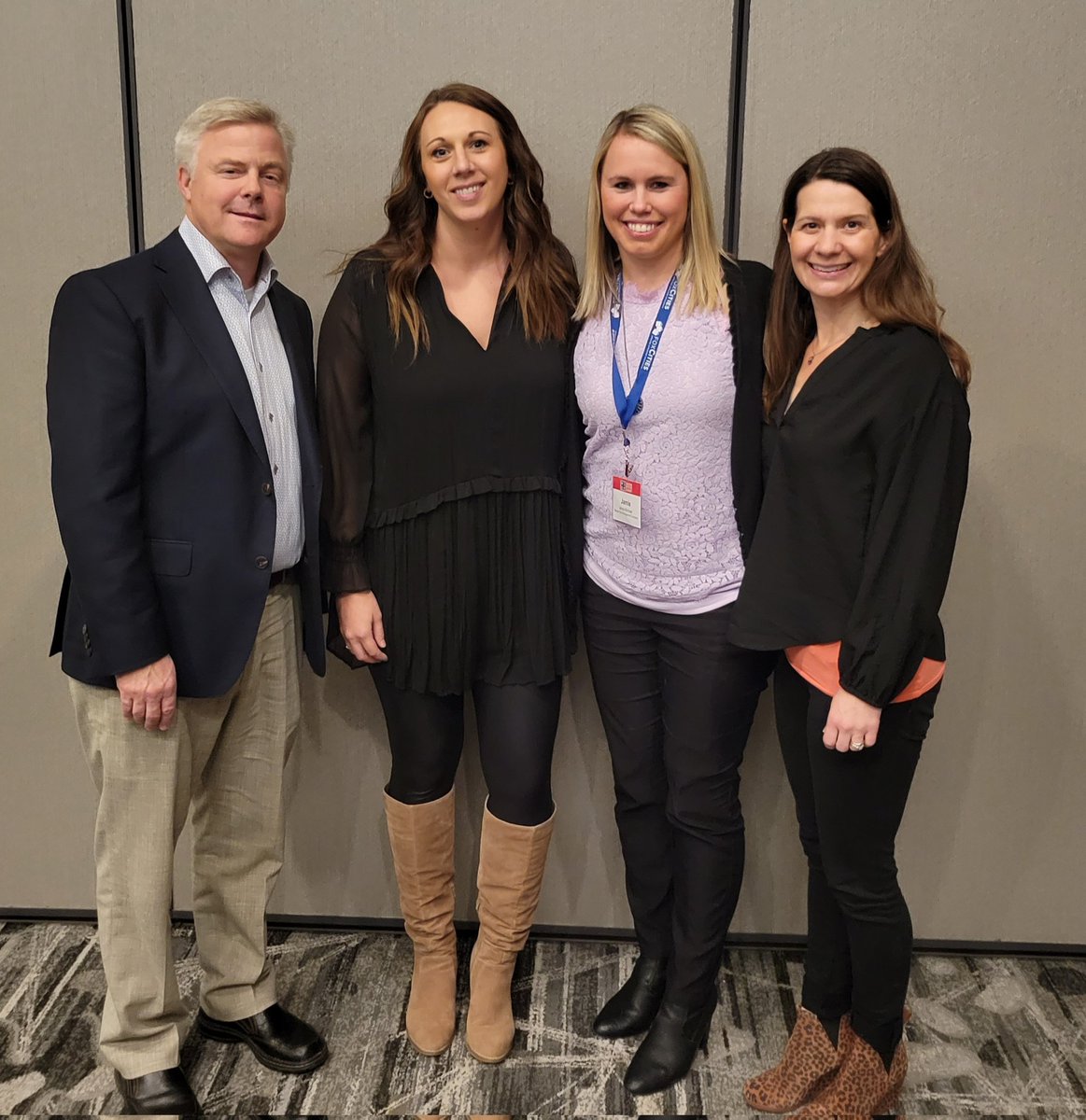 BadgerBayM's tweet photo. It was great for our staff to be able attend the #WSAESUMMIT @WSAEtweets https://t.co/CJx2GP4s6P