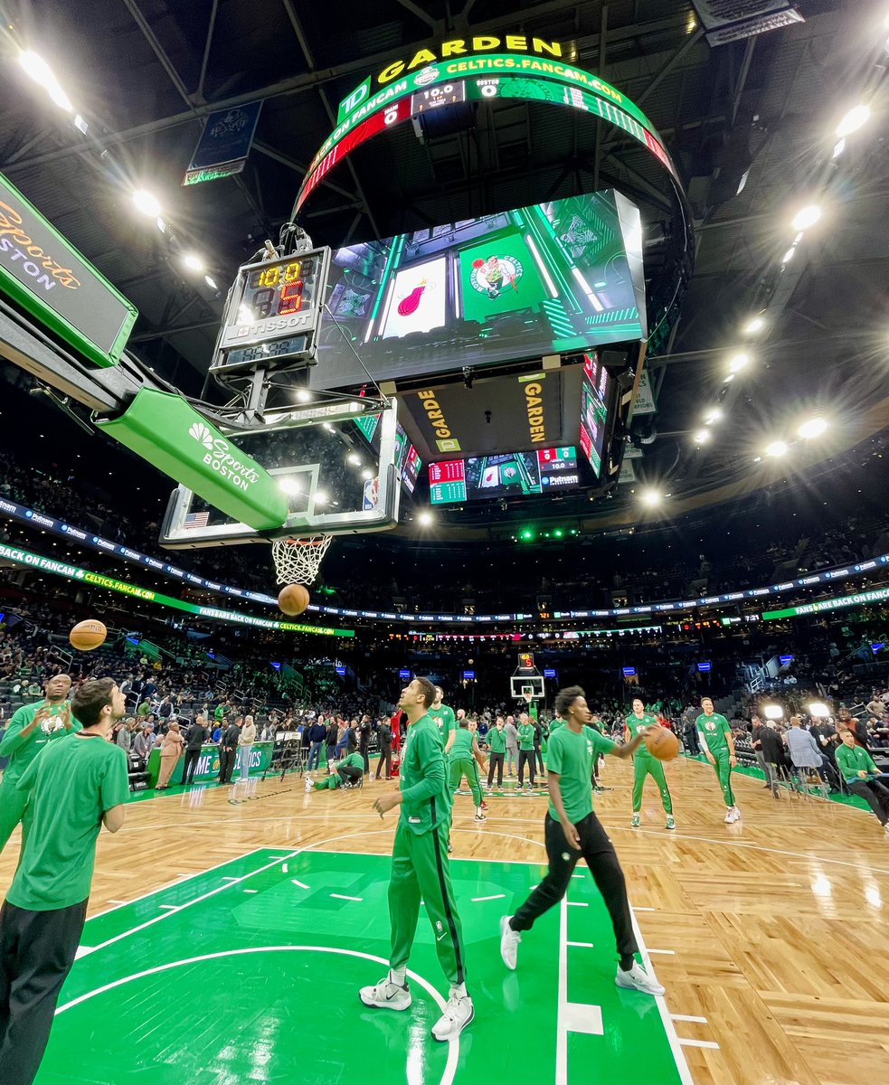 So kind of the <a href="/celtics/">Boston Celtics</a> to wear green for the #EarthshotPrize… 😉