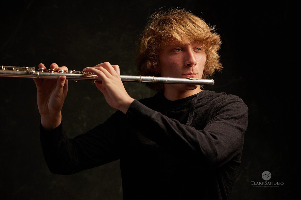 ClarkSanders's tweet photo. Sometimes music is the only medicine the heart and soul need.

Senior Portrait : Connor Galbreath : Highland Class of 2023 Senior Rep. 

☎️ 870-847-0633 🌎 https://t.co/f8hQ3D9yJx #portraitartist #seniorpictures  #arkansasseniorphotographer #seniorportraits https://t.co/iqzbY1bqKi
