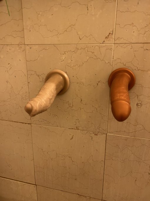 Dani West’s pics and videos