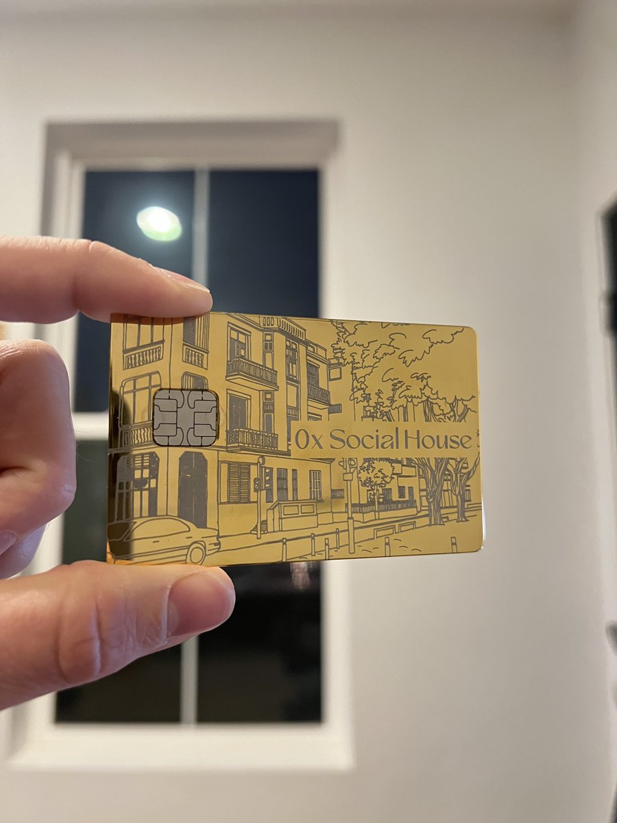 If you had $1200 would you mint an NFT that will give airdrops in ETH every month. That will give you a crypto card to spend your rewards? 

Ps. The card is 24k gold #cryptocard #nftutility #nftdrops