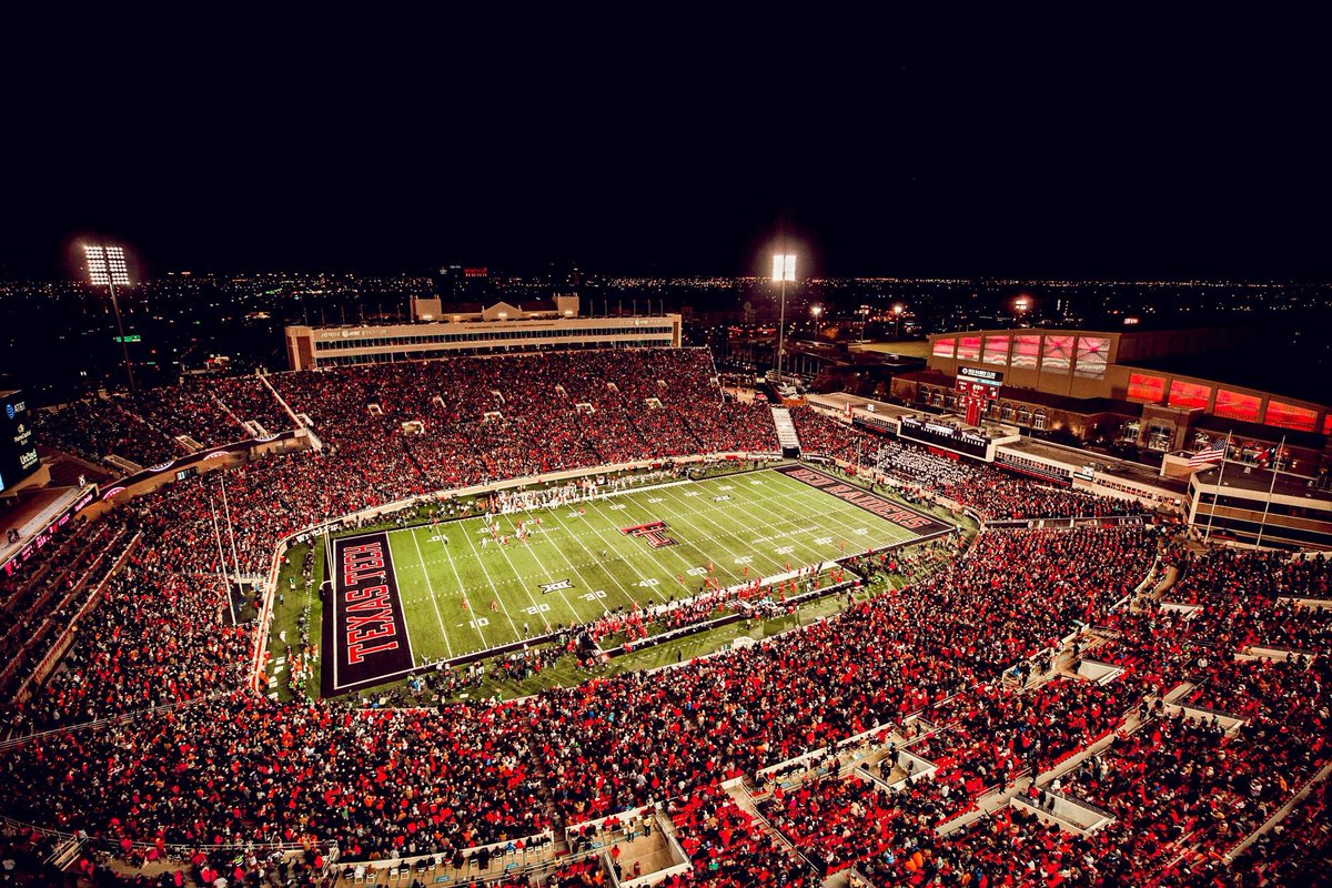 Jewlyen_Roberts tweet media