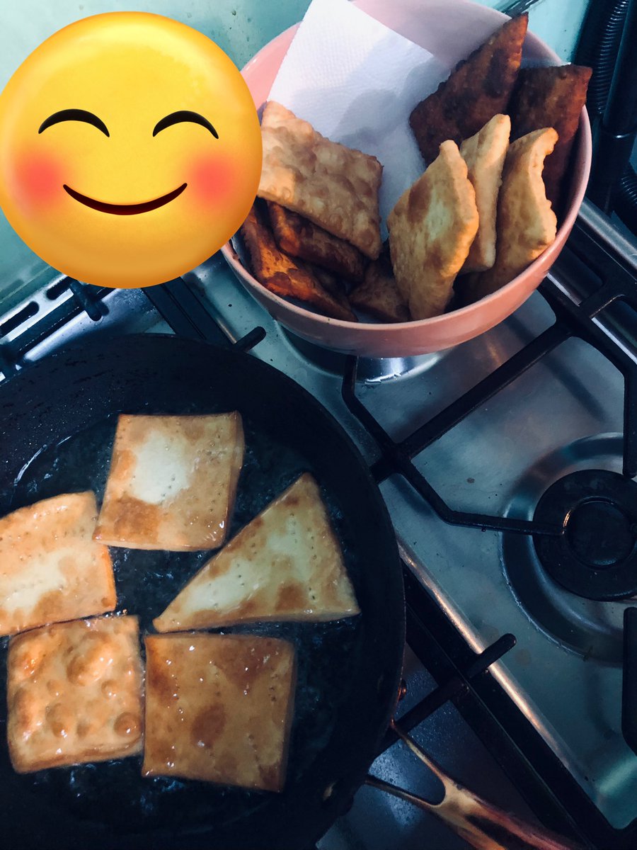 Marce_RT_'s tweet photo. Siempre es buen día para comer sopaipillas ! #ModoMasterChef 🤭 https://t.co/oad30xrocD