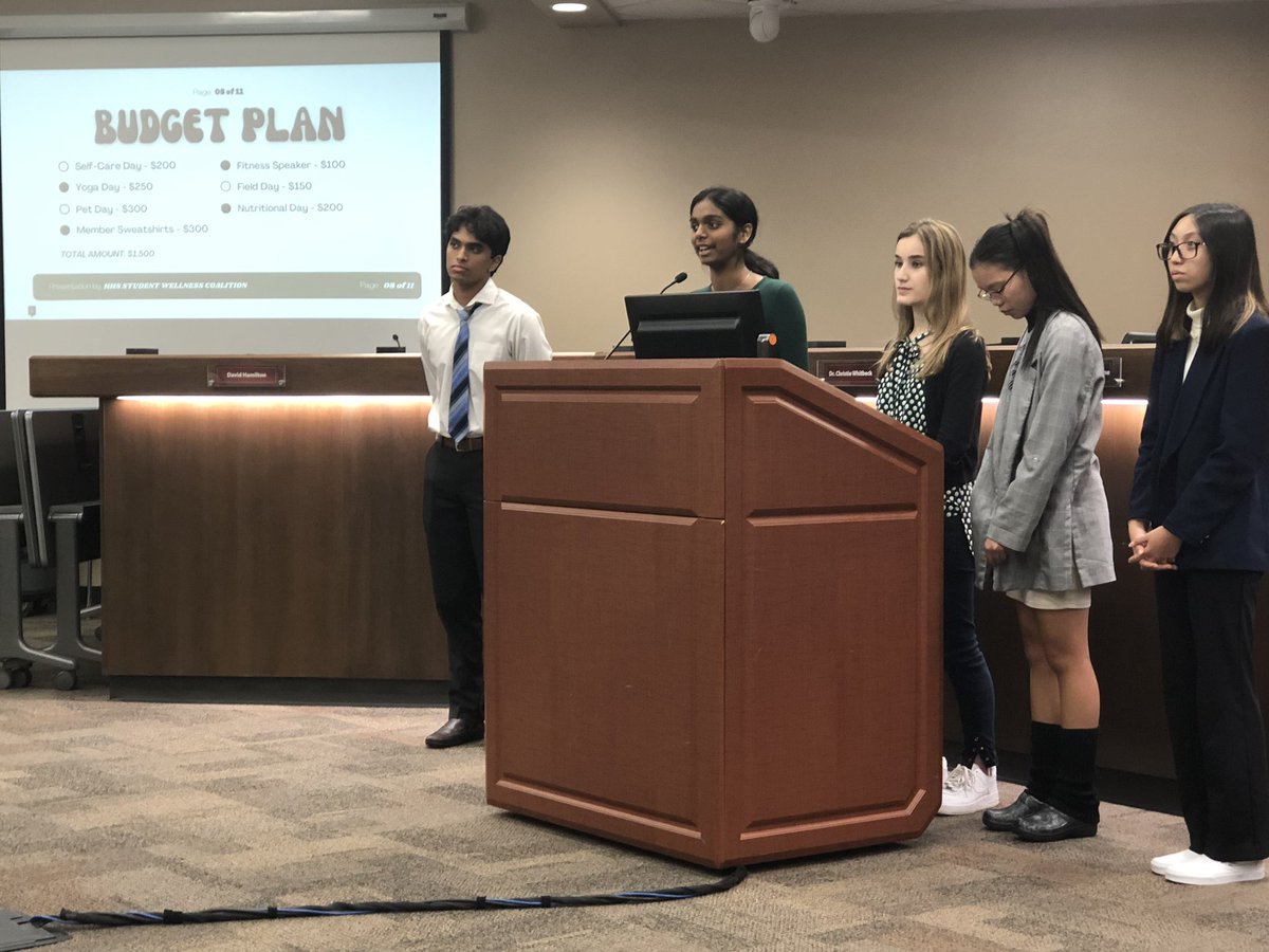 jgsramon's tweet photo. Proud of our Student Wellness Coalition officers making a pitch for funding our activities this school year this evening before a panel of judges!  Well thought out and highly detailed presentation! @HHS_Canes @hhs_swc https://t.co/6rP2aLGqTf