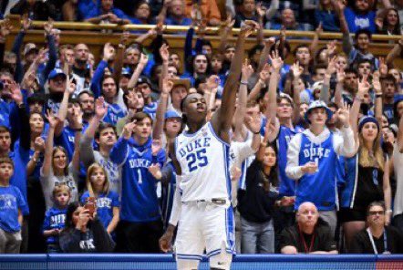 roundballpod's tweet photo. The Cameron Crazies are getting crazy tonight #BarstoolStudentSection https://t.co/f8qxkeoQEQ