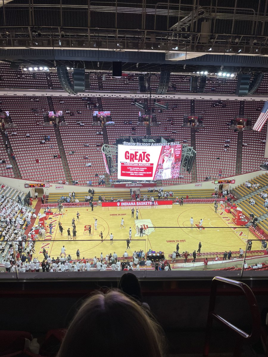 Spuett11's tweet photo. @IndianaMBB so I get to the game at 2:30 (6 hours and 45 minutes before tipoff) and I’m sitting in the balcony? Students shouldn’t be up here, right @IUBarstool @anthonyl3al ? https://t.co/1RxcN9SGsZ