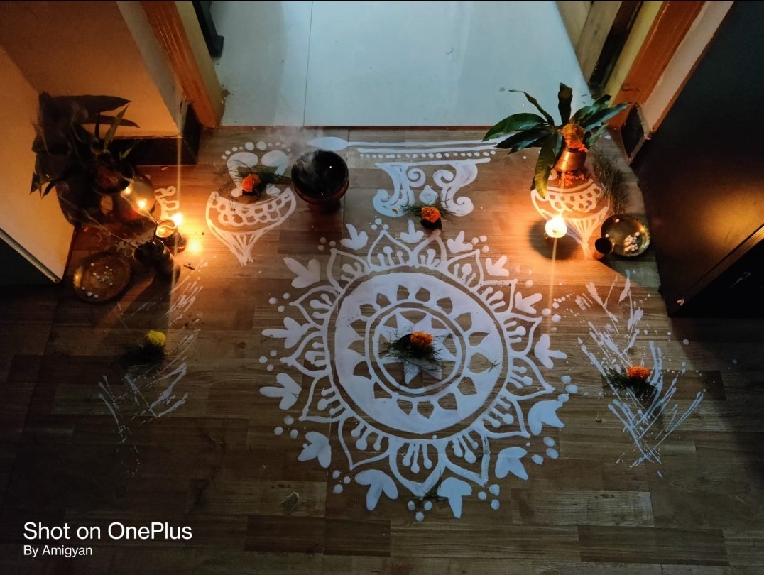 pragu04's tweet photo. ମାଣବସା ଗୁରୁବାର ଓଷା
#ଝୋଟି #ଝୋଟିଚିତା #ମାର୍ଗଶିରଗୁରୁବାର #ଗୁରୁବାର #manabasagurubara https://t.co/1qG6GogxID