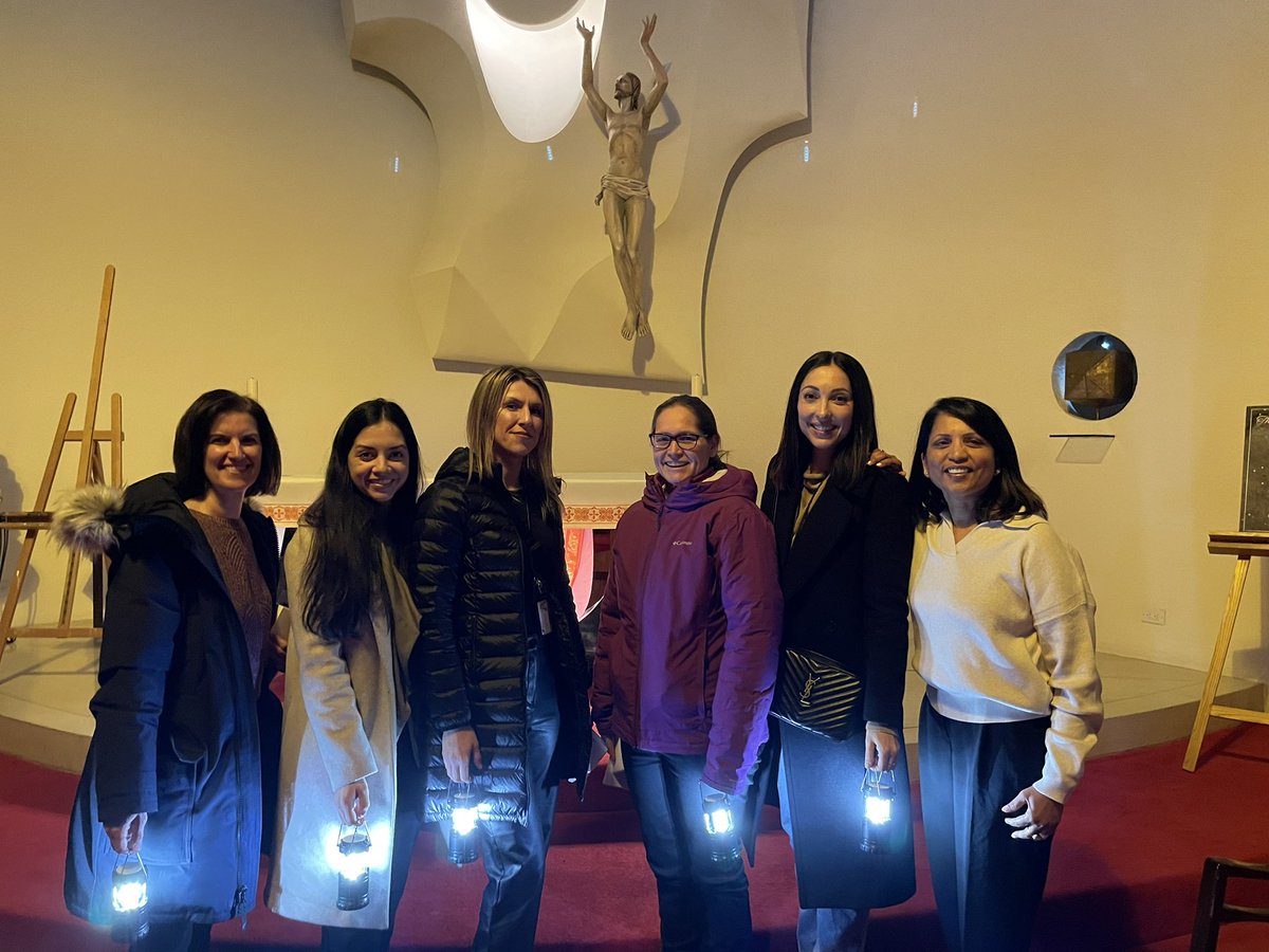 Had a beautiful reflection on Advent, thank you <a href="/martinelewis224/">Martine Lewis</a> for the lovely lanterns <a href="/StElizabethSet1/">Seton Council</a> <a href="/breacorbet/">Brea Corbet (🍎) - DPCDSB Catholic Trustee</a> <a href="/DPCDSBSchools/">Dufferin-Peel Catholic District School Board</a>