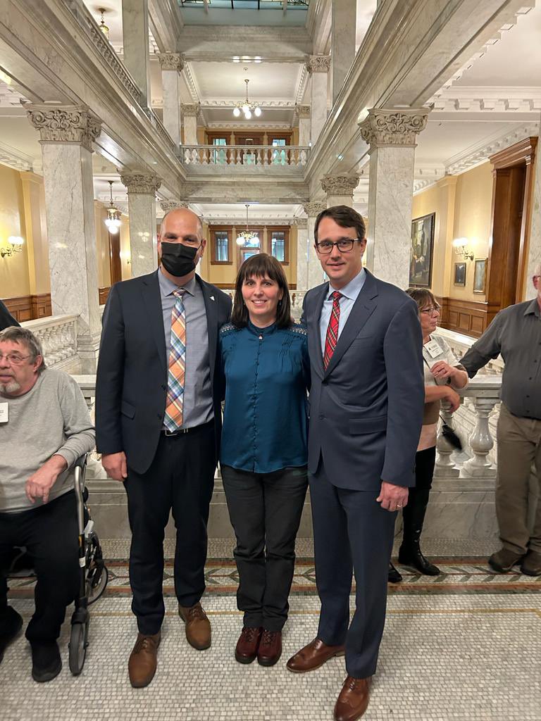 MonteMcNaughton's tweet photo. Today I stood in the legislature to apologize to the miners, families, and friends who suffered unimaginable harms from exposure to #McIntyrePowder.
https://t.co/wJIN8Ejrus https://t.co/glbgXvJ8K6