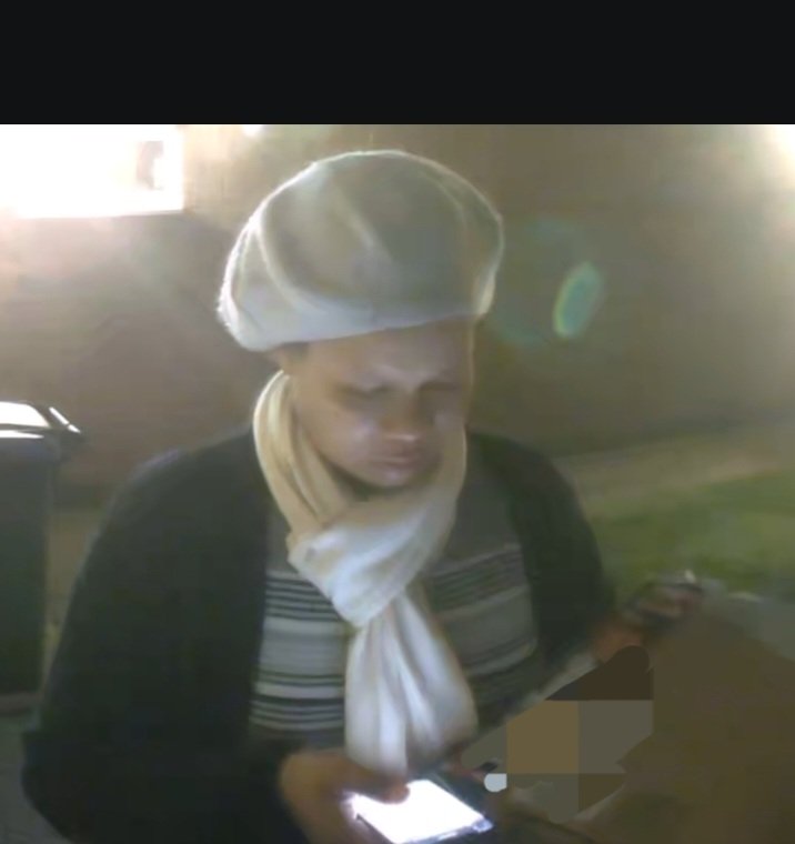 Hope <a href="/amazon/">Amazon</a> are going to interrogate this delivery guy and apparent accomplices after my children's Xmas present delivery went missing for half a day then magically turned into bottles of shampoo 😐