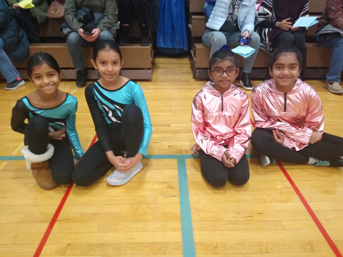 WinnieClausell's tweet photo. Pumas got talent!! 2022 Talent Show #PrairiePumas #joy #inspire96 https://t.co/kVLqqUv21G