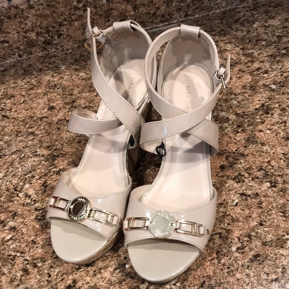 sandraguedes's tweet photo. So good I had to share! Check out all the items I'm loving on @Poshmarkapp from @Dlitefulmusic #poshmark #fashion #style #shopmycloset #marcfisher #freepeople #lspace: https://t.co/ZyxAjRNNGR https://t.co/Hft4XTcnAp