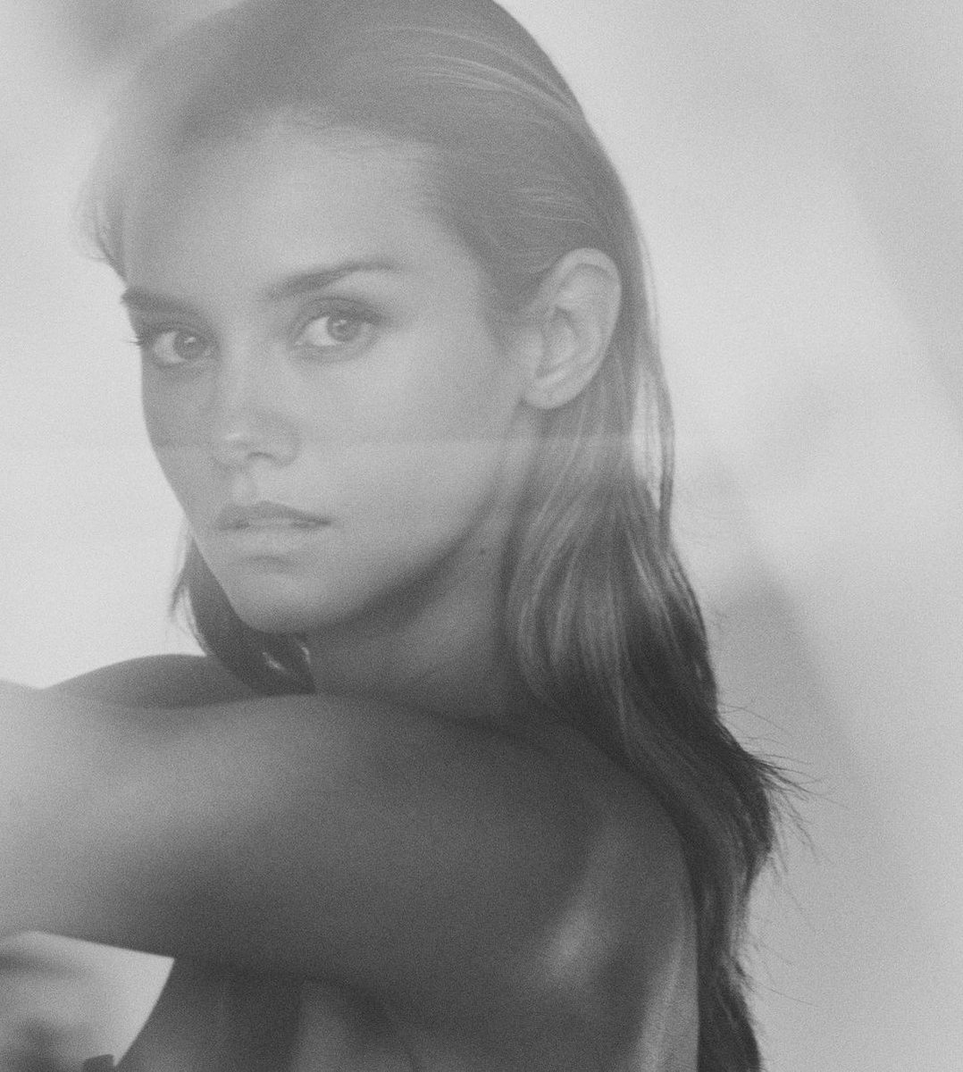 Hot Celeb Pics on Twitter: "Nicola Cavanis"