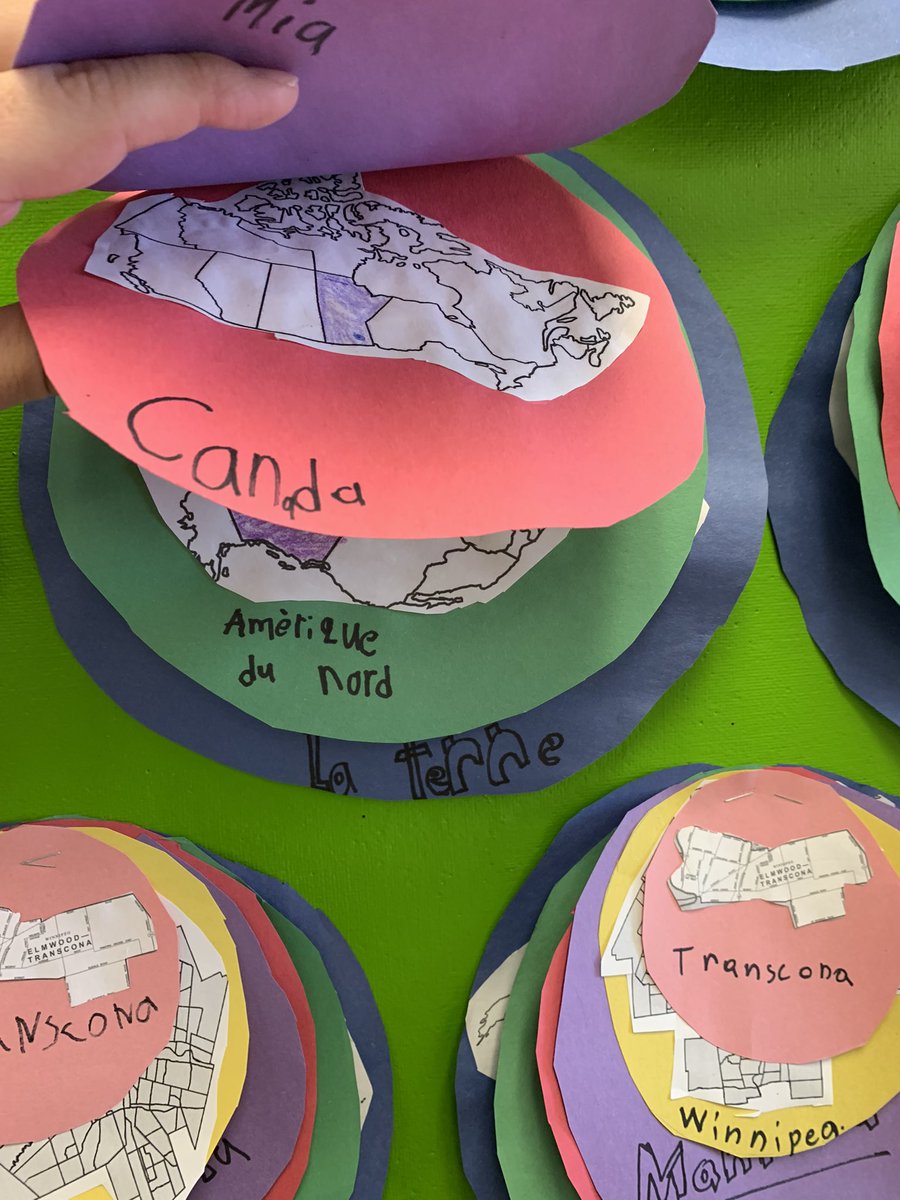ec_RETSD's tweet photo. Grade 2 students are learning about their place in the world. https://t.co/ijmNMfMkhH